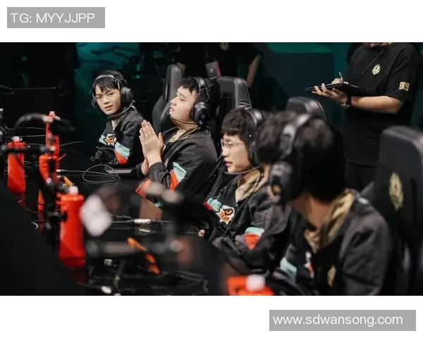 esports数据电竞比分世界冠军杯特别报道TES团队的崛起与成长历程揭秘
